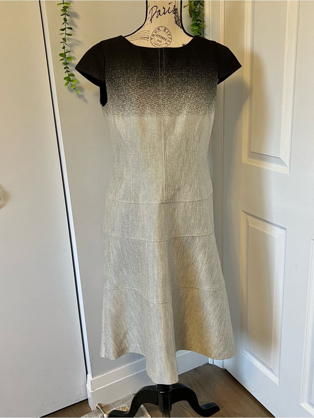 Anne Klein Black to Silver Ombre Cap Sleeve Midi Dress